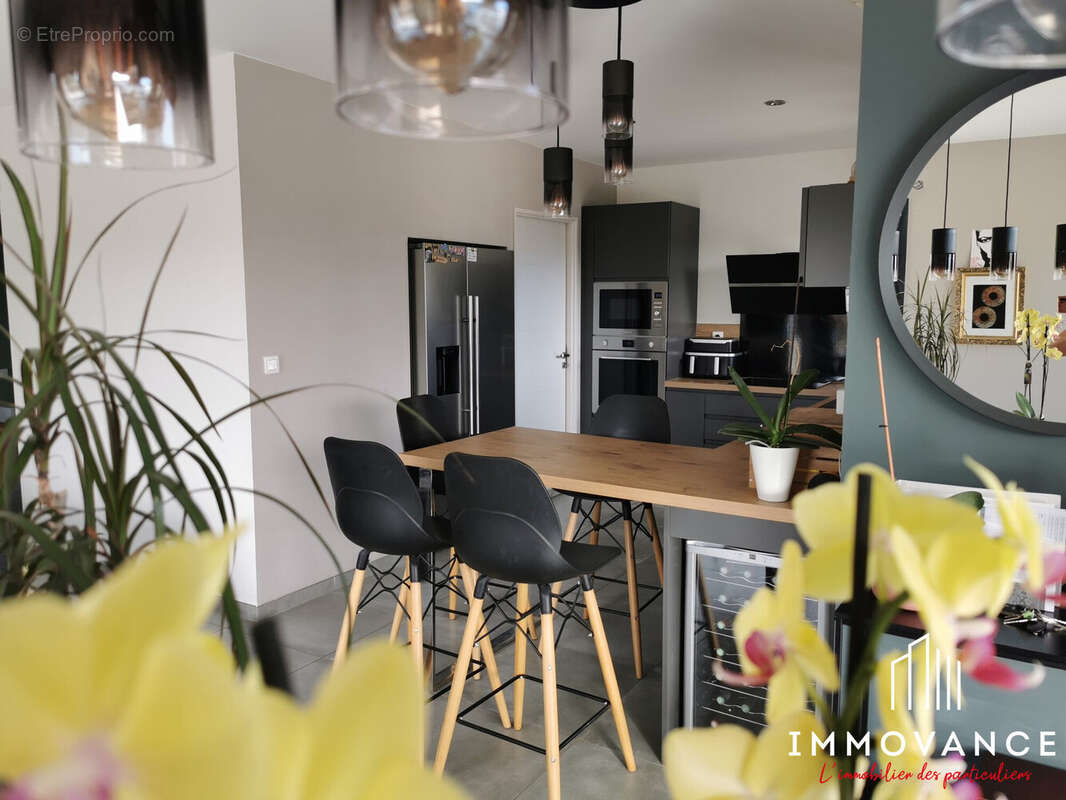 Maison à VILLEVEYRAC