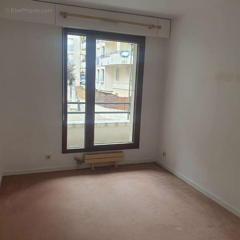 Appartement à SURESNES