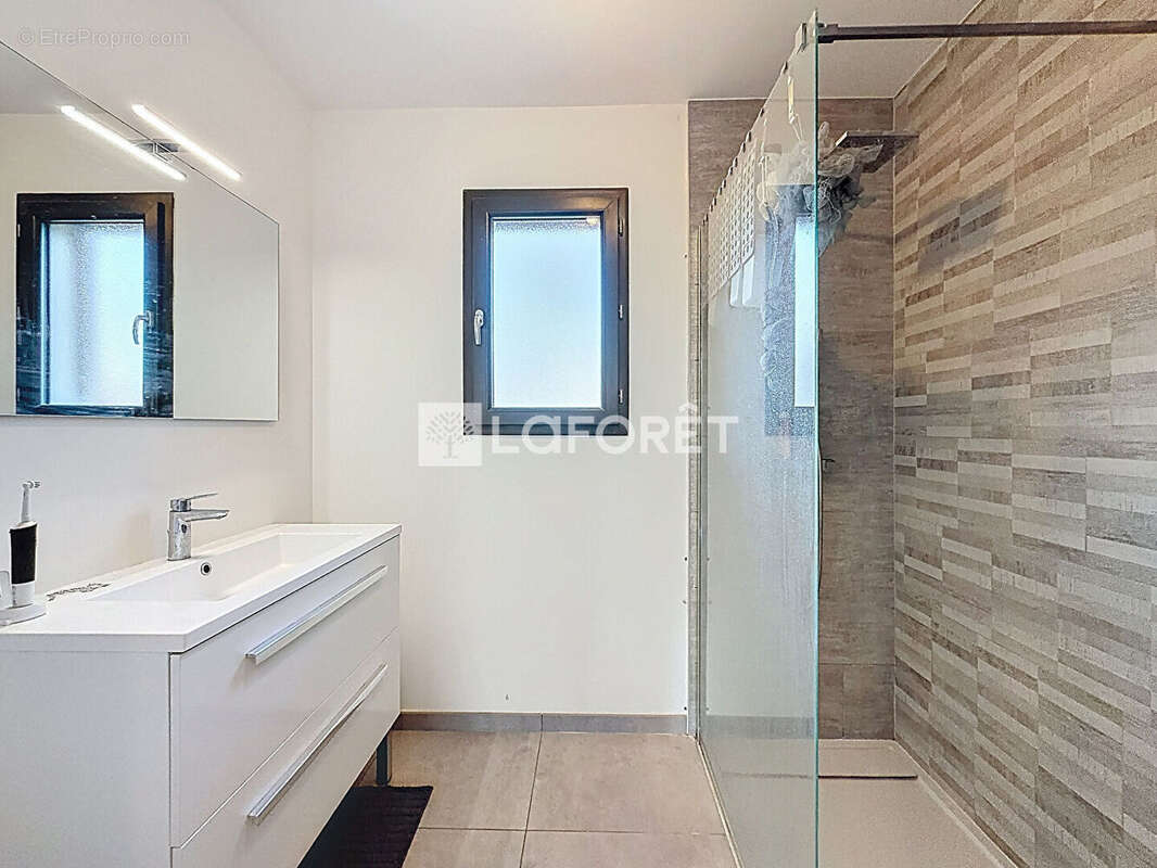 Maison à VILLEFRANCHE-SUR-SAONE