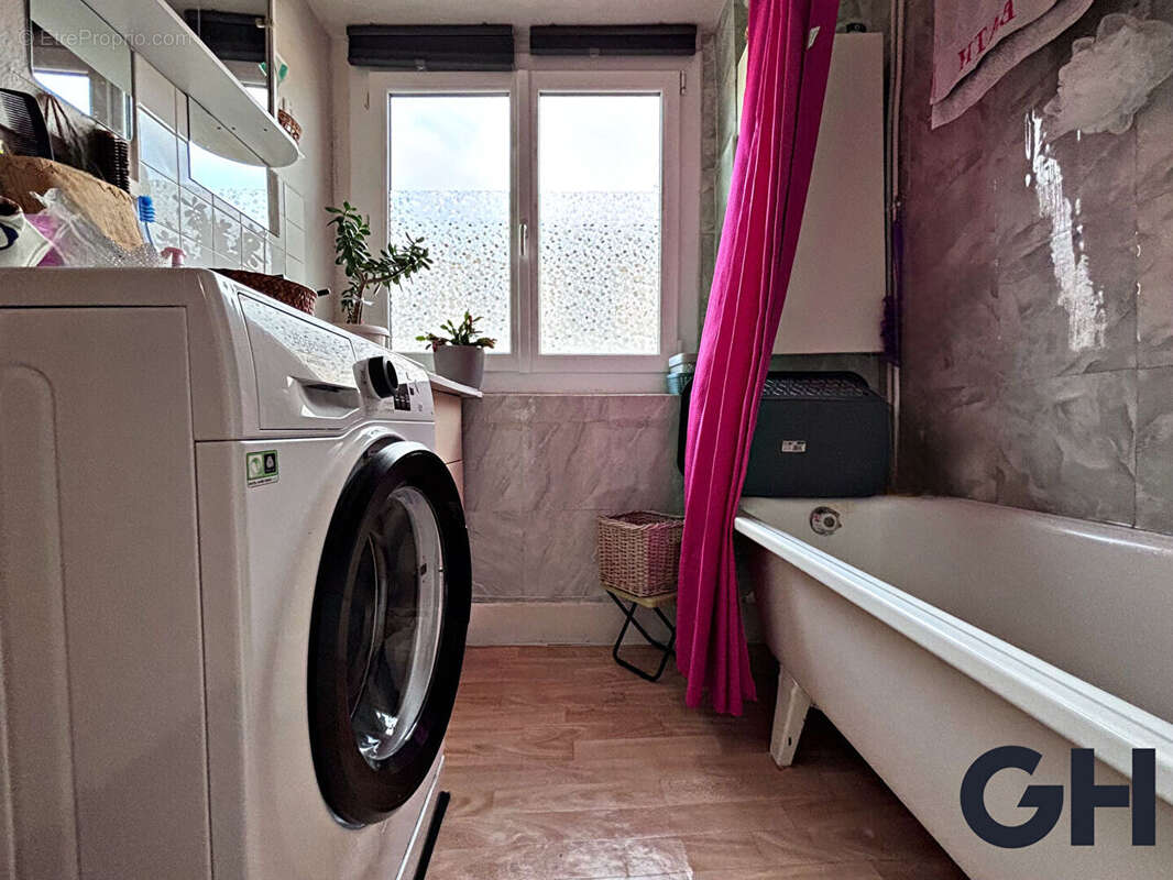 Appartement à LYON-1E