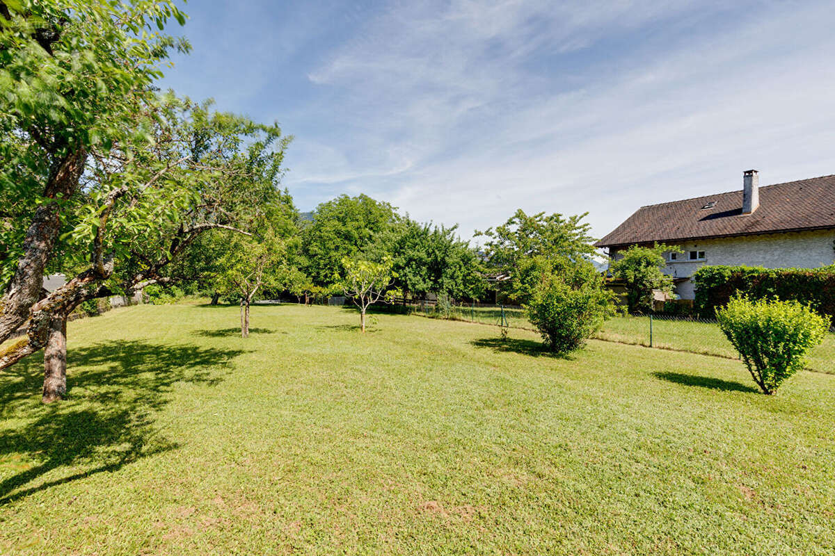 Maison Cranves Sales 4 pièces 86.18m² sur 1603m² de terrain - photo 13