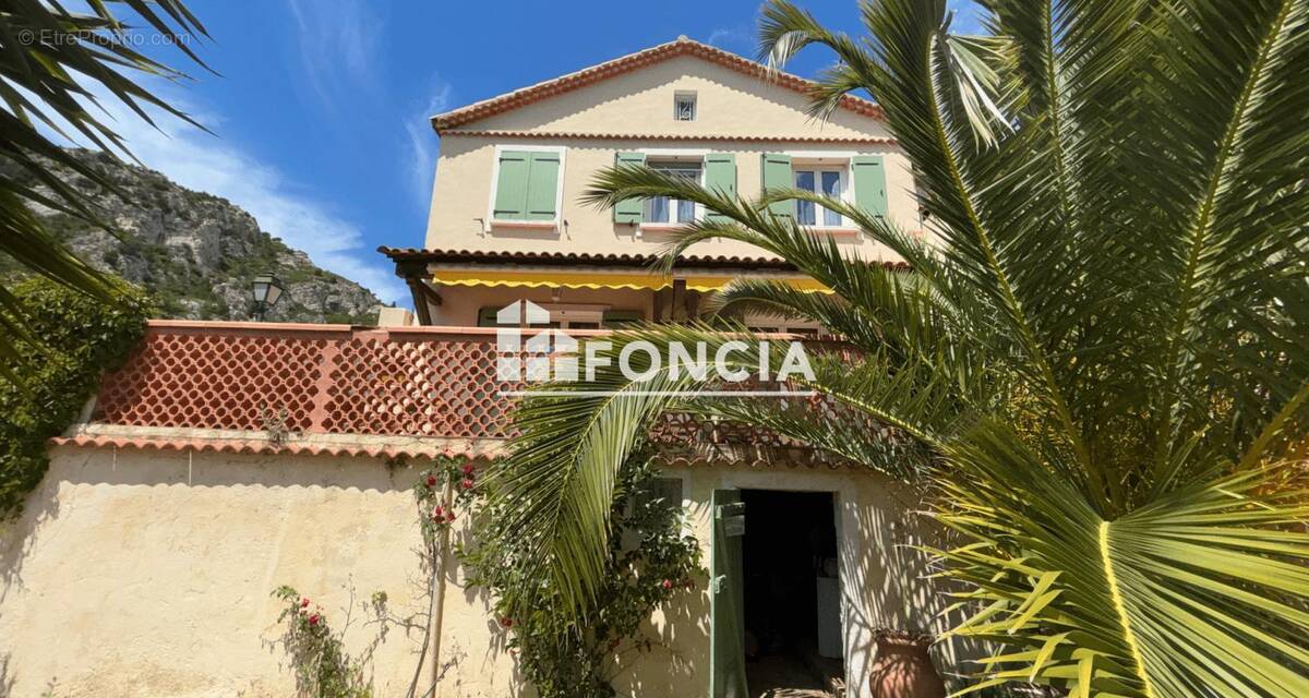 Maison à LE ROVE