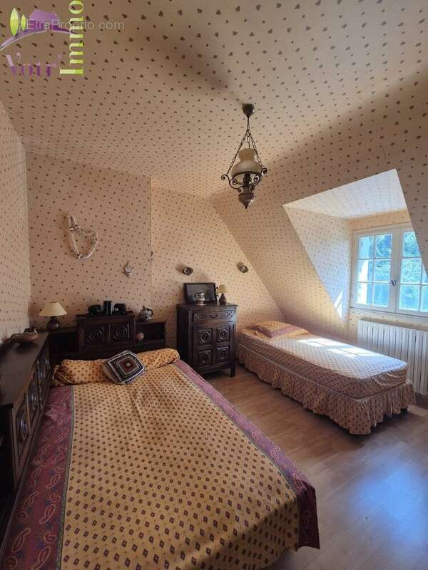 Maison à LOGONNA-DAOULAS