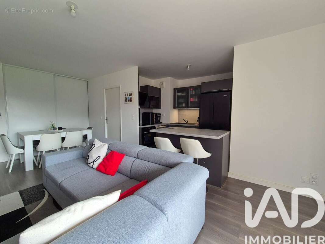 Photo 2 - Appartement à PONTOISE