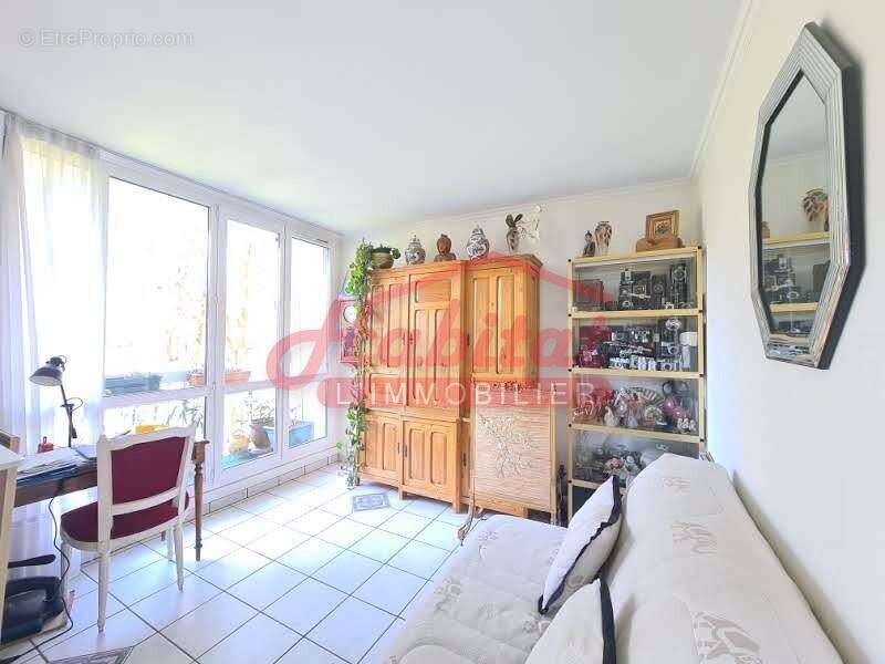 Appartement à CHELLES