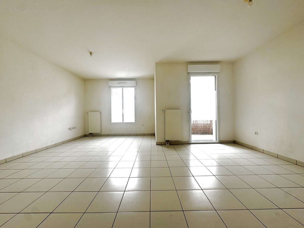 Appartement à MARLY-LA-VILLE