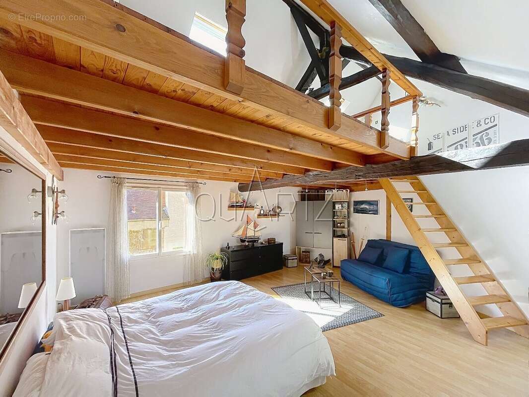 Maison à MARINES