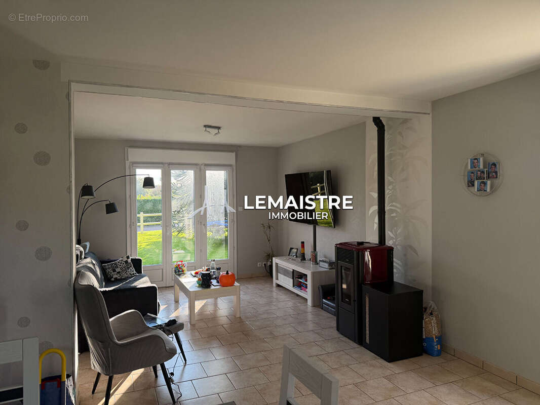 Maison à GONNEVILLE-LA-MALLET