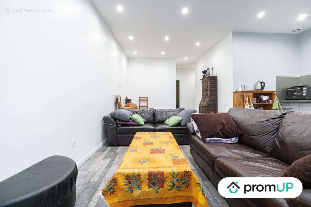 Appartement à SAINT-ETIENNE