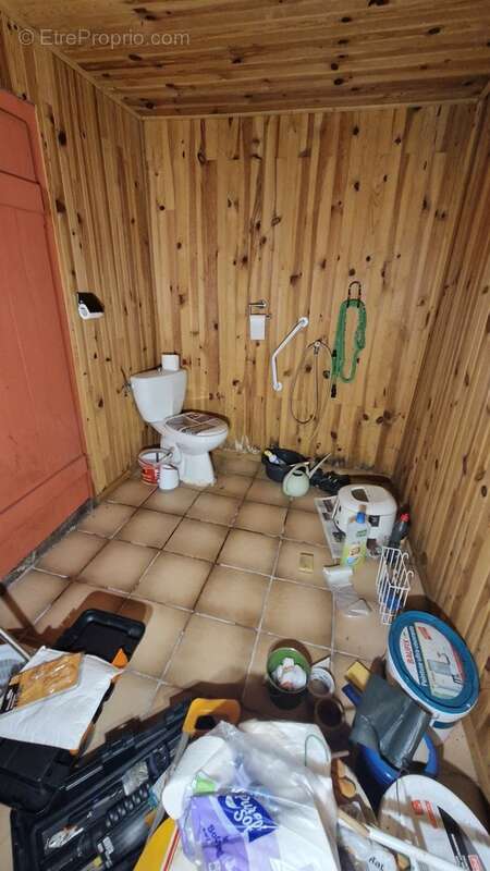 Maison à Waville F4 de 90 M2 avec jardin / parking et dépendance - photo 11