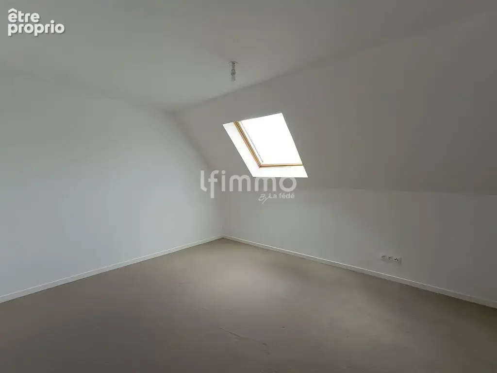 Gisors centre grand T2 65 m² dernier étage avec ascenseur et par - photo 8