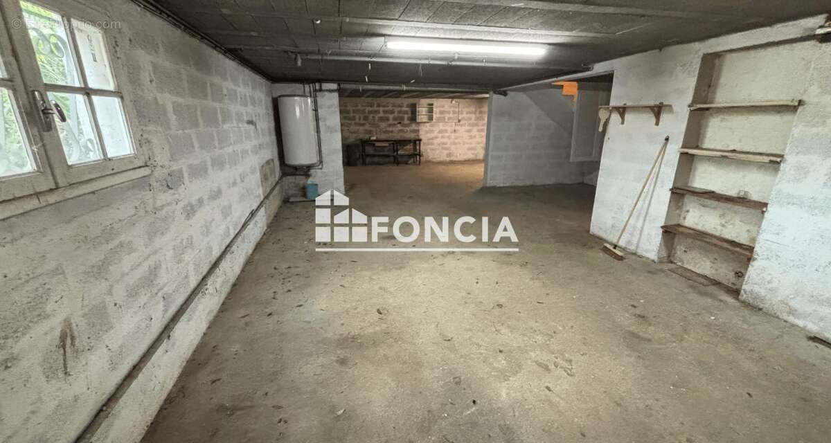 Maison à SAINT-SAVINIEN