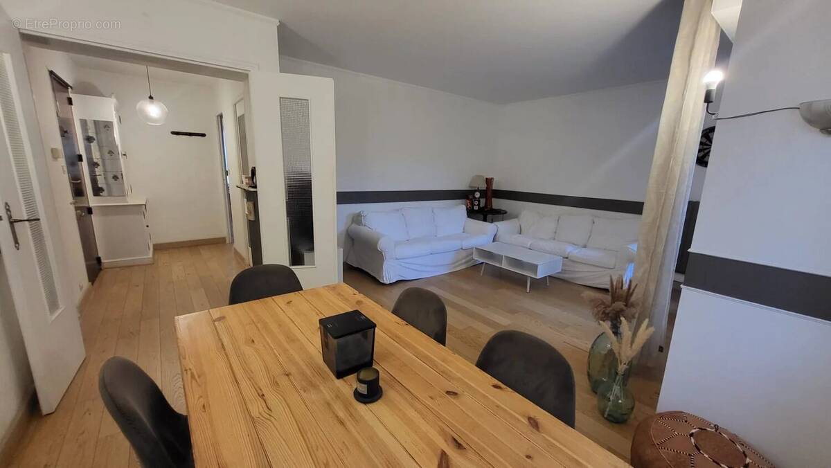 Appartement à RUEIL-MALMAISON