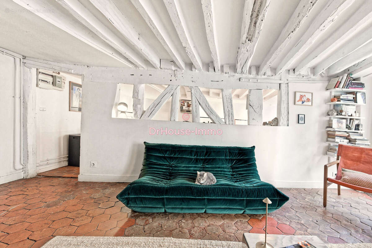 Appartement à PARIS-11E