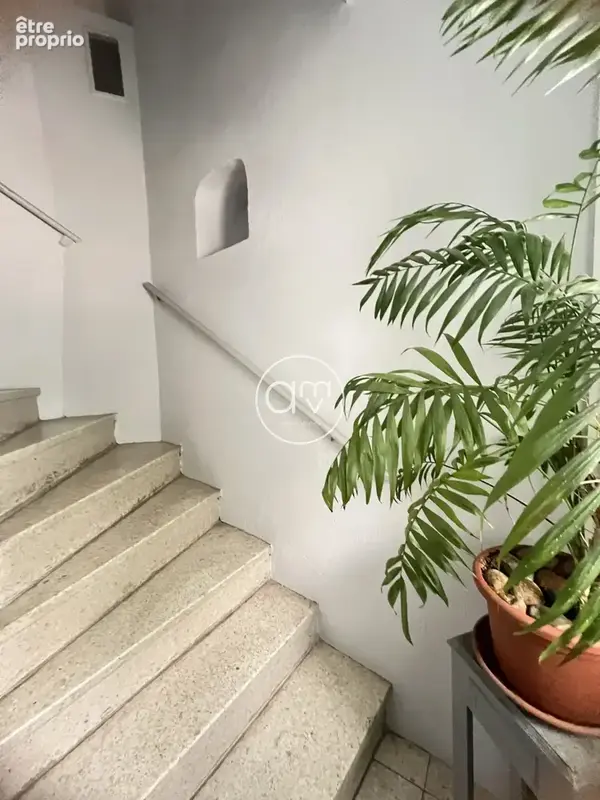 Vente immeuble de rapport la valette du var ( 83160 ) avec remises en rch. - photo 2