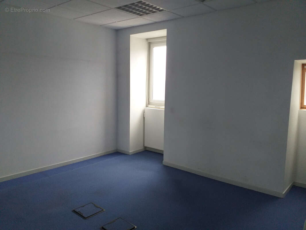 Commerce à SOISSONS