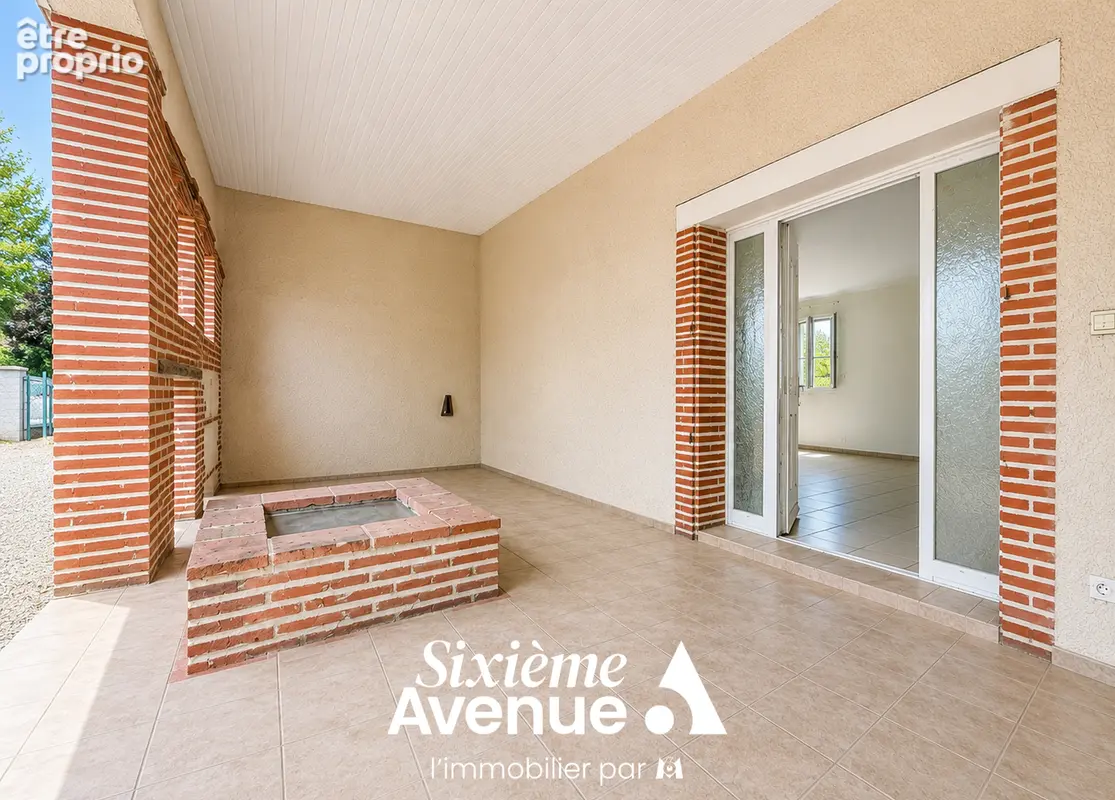 Maison à VILLEMADE