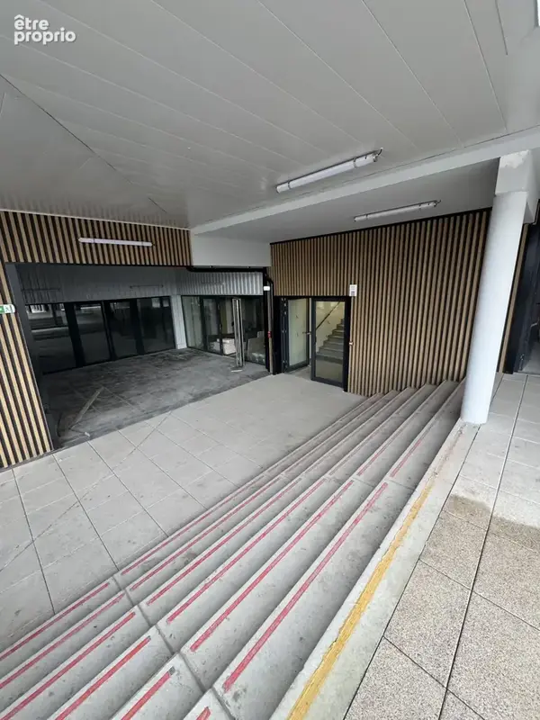 Commerce 142 m² à vendre à Dax (40100) - photo 4