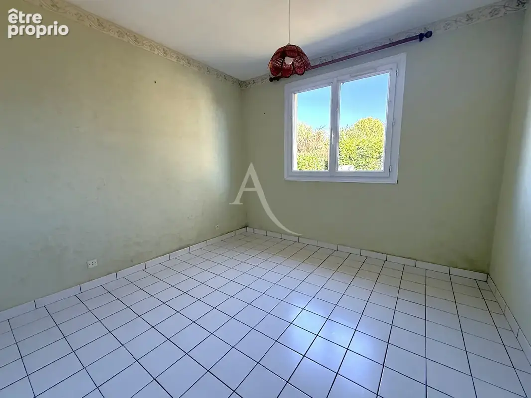 Maison Saint Georges De Pointindoux  5 pièce(s) - 99 m² - photo 11
