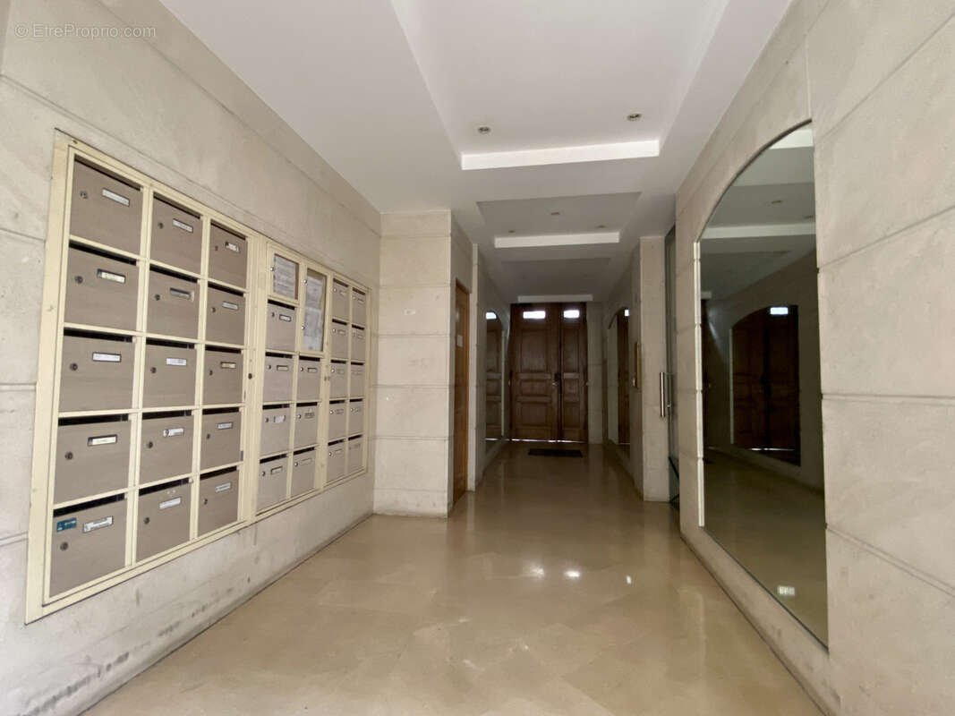 Appartement à PARIS-6E