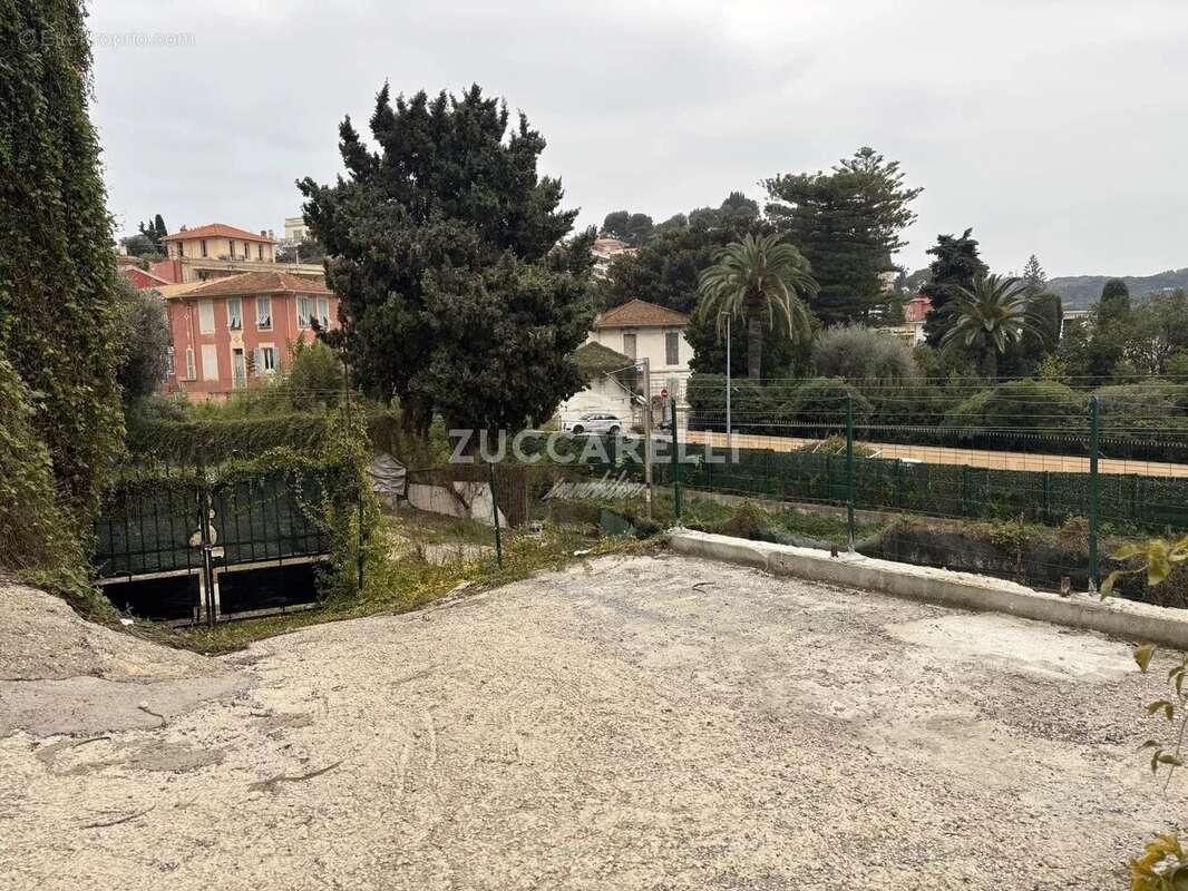 Terrain à VILLEFRANCHE-SUR-MER