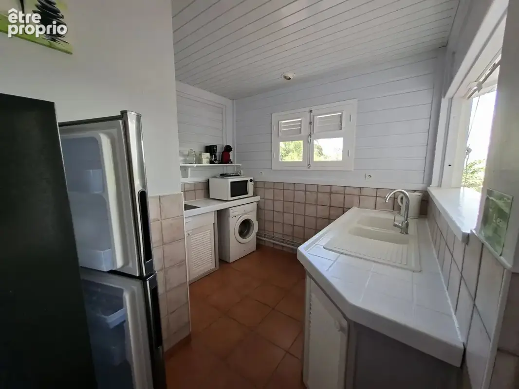 LES TROIS-ILETS : Villa créole  rénovée - Piscine - Vue mer - photo 19