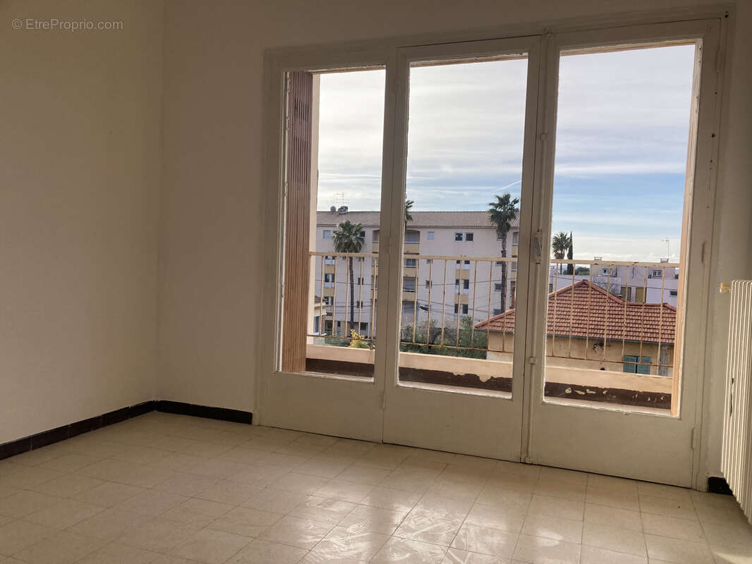 Appartement à HYERES