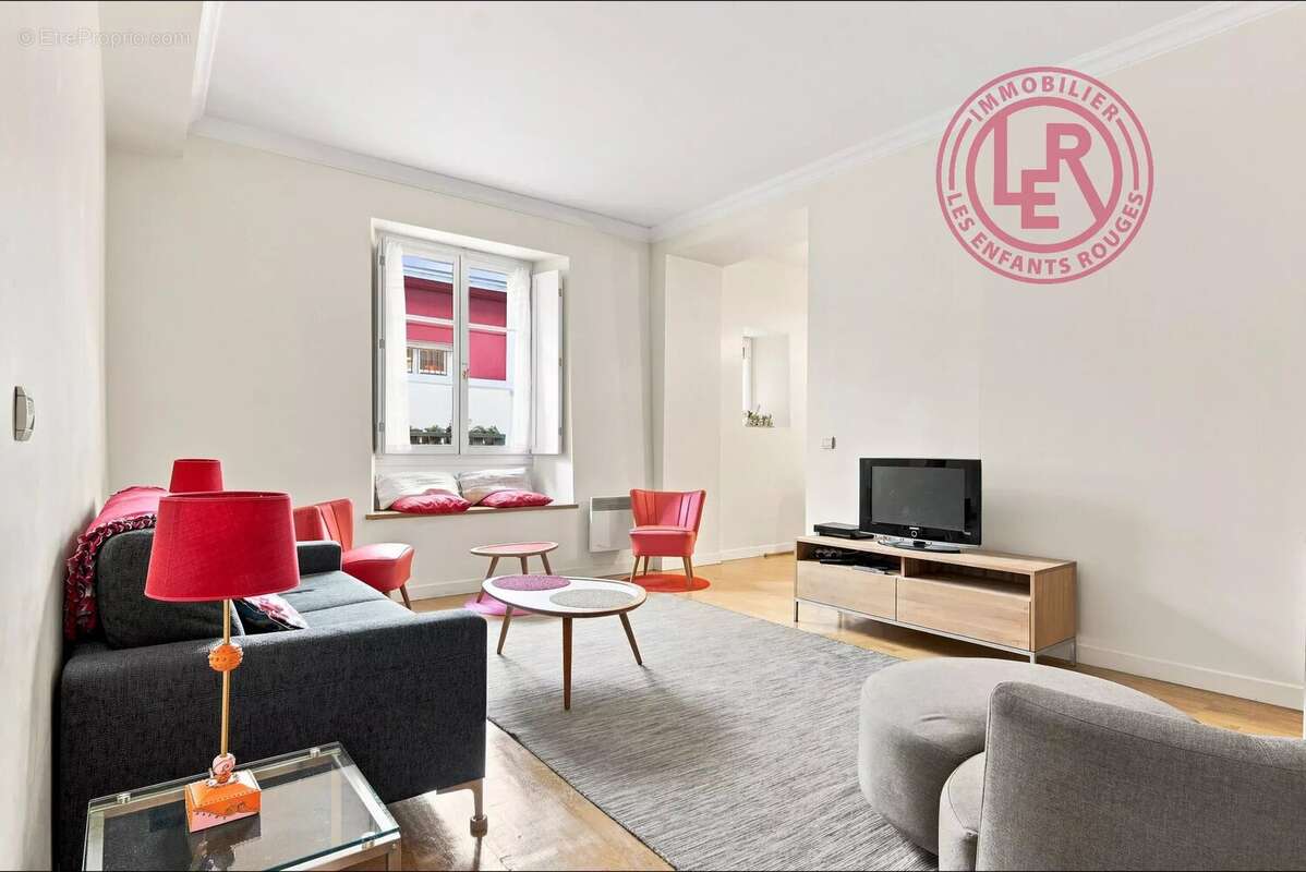 Appartement à PARIS-6E