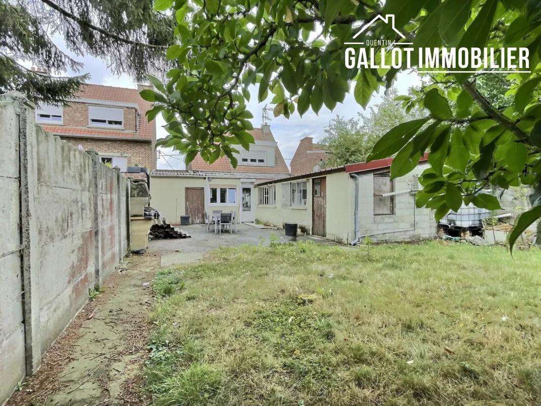 Maison à AVESNES-LE-SEC