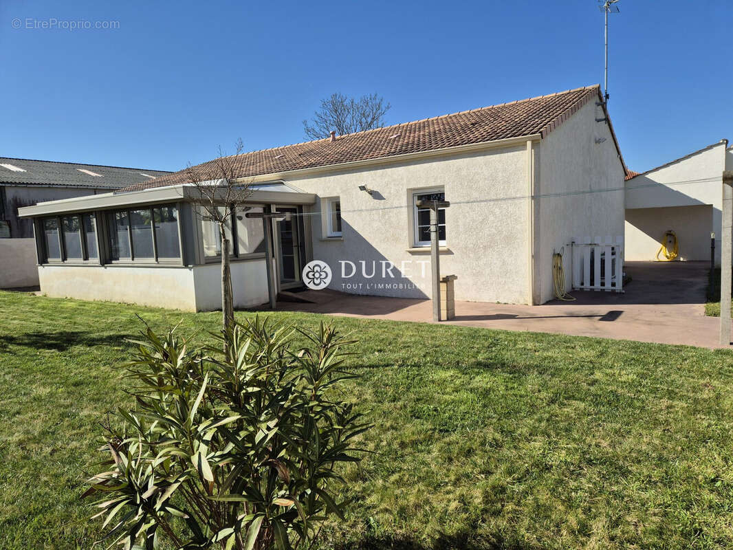 Maison à AIZENAY