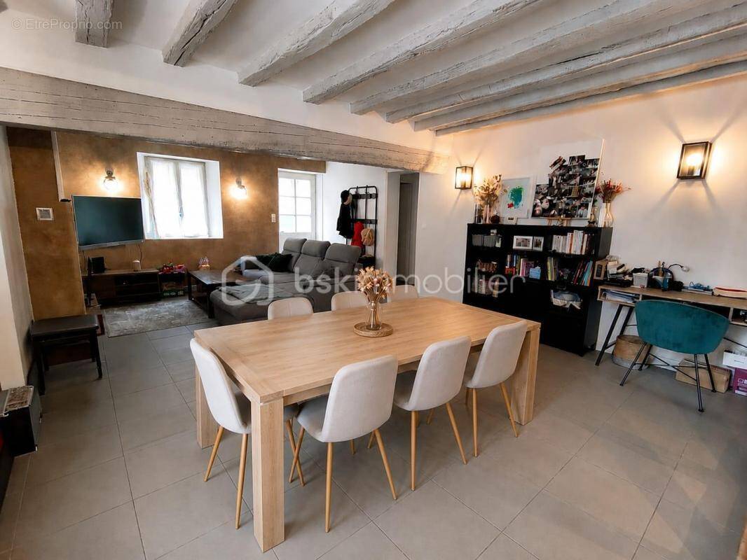 Maison à CHATEAUNEUF-SUR-LOIRE