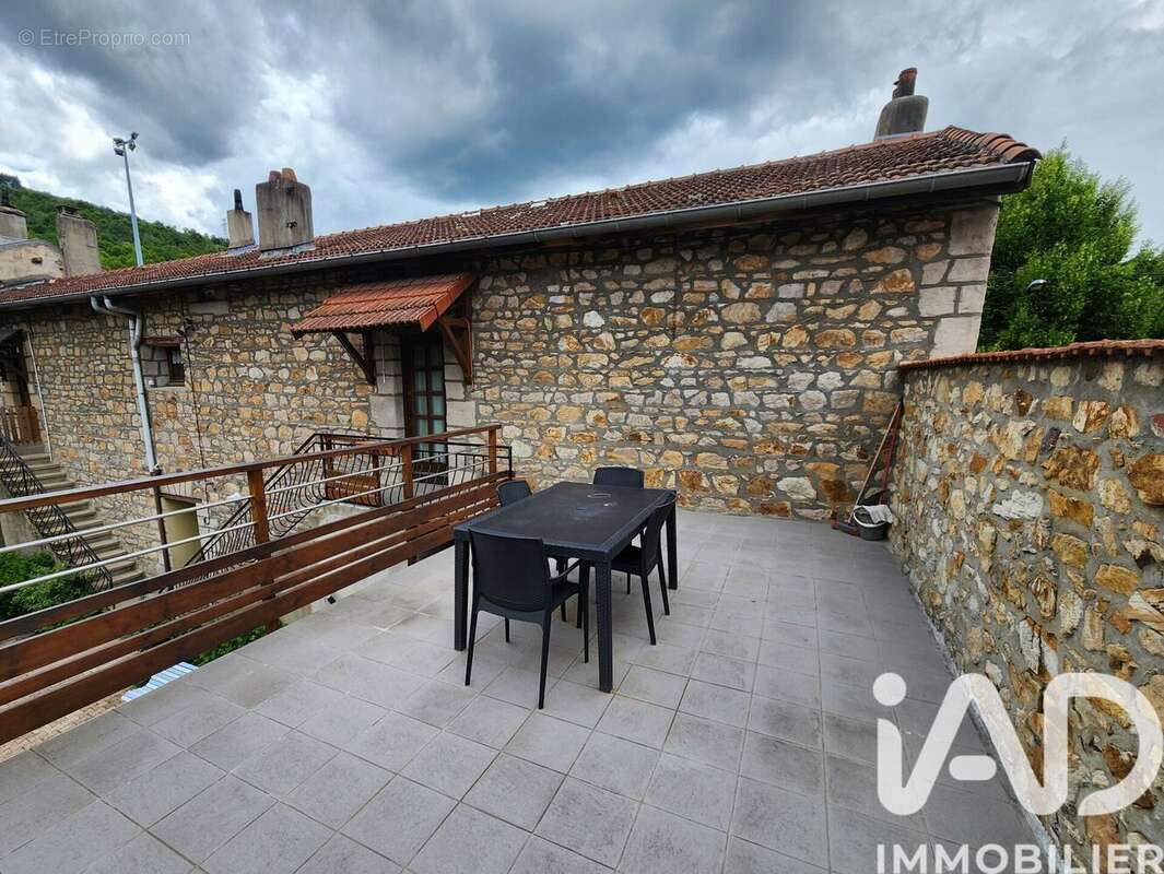 Photo 4 - Appartement à SAINT-ETIENNE