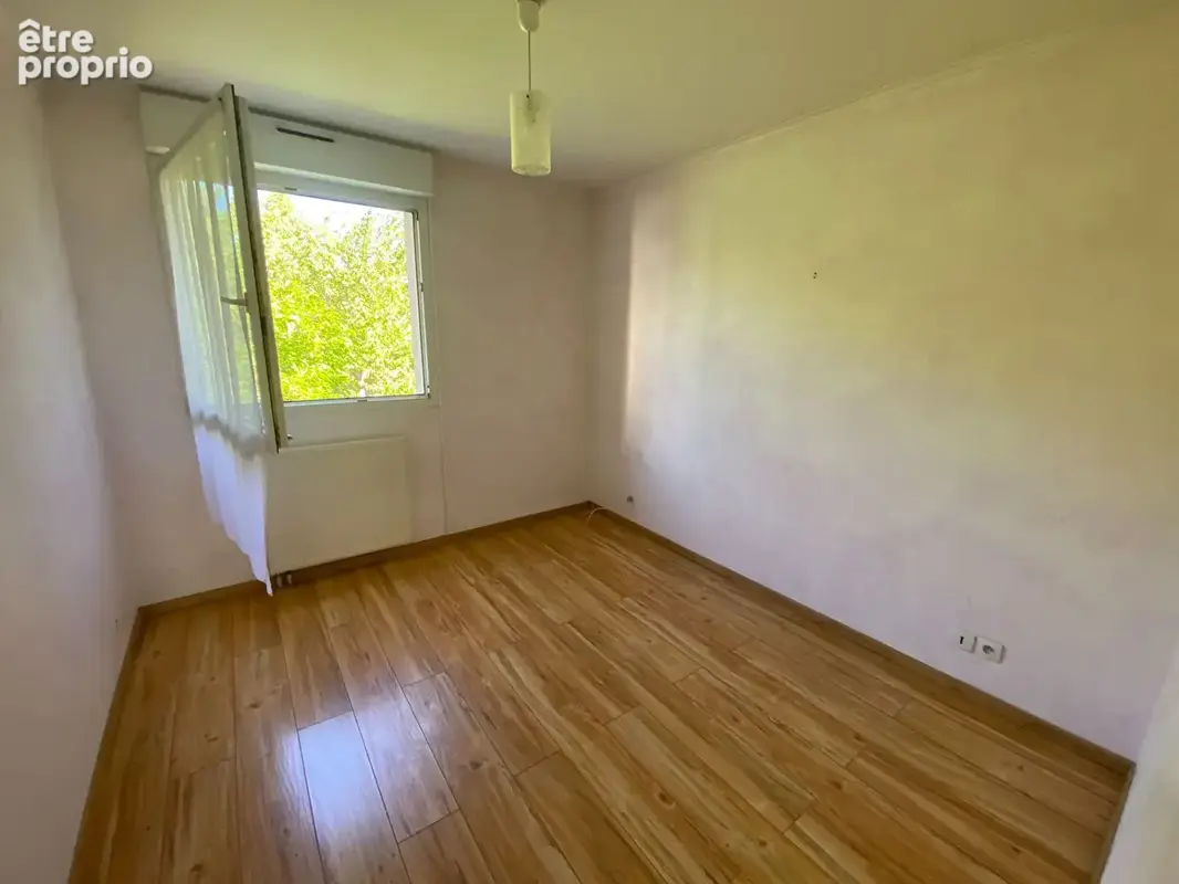 Appartement Dijon 4 pièce(s) 85 m2 + terrasse +loggia +garage +cave - photo 10