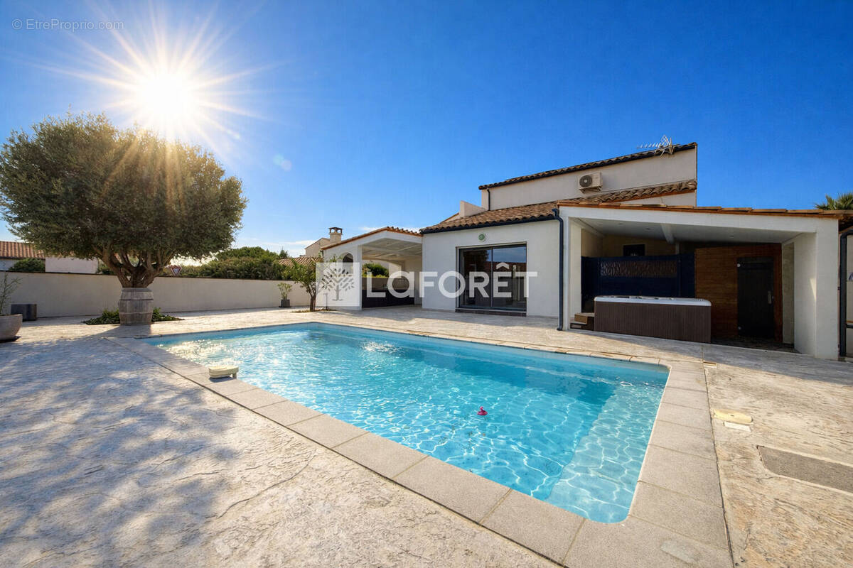 Maison à SAINT-HIPPOLYTE