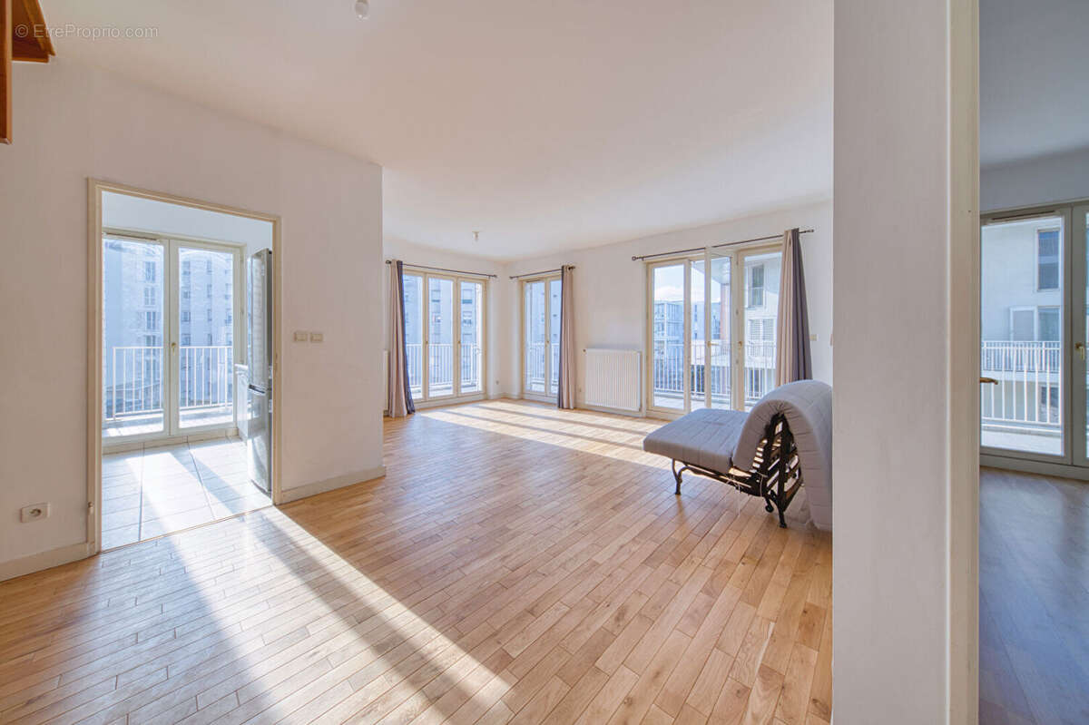 Appartement à LYON-8E
