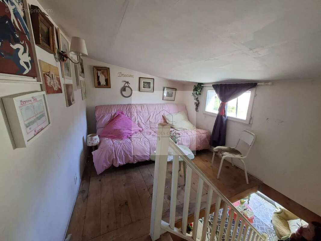Maison à LE COLLET-DE-DEZE