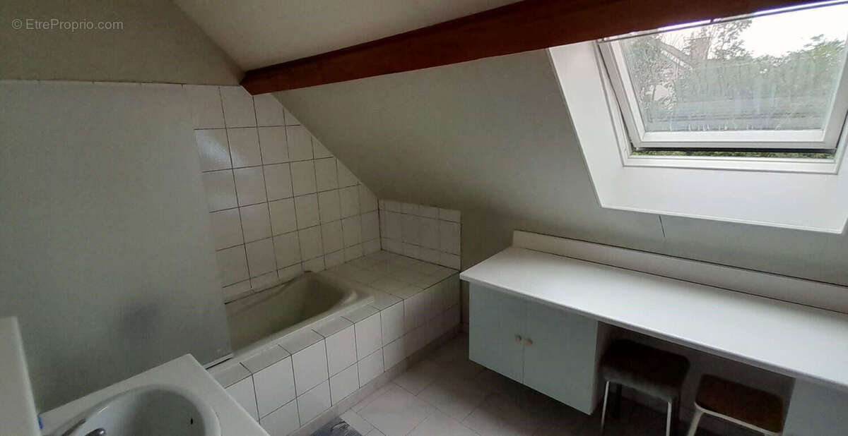 Maison à LIMOURS
