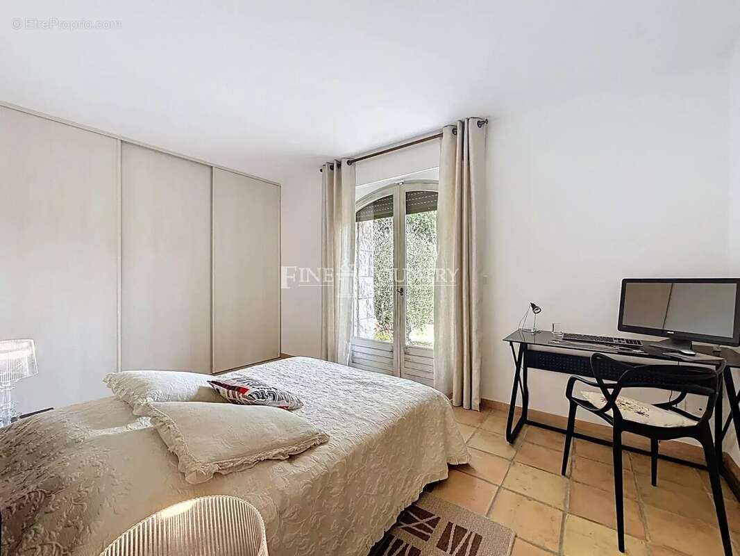 Maison à FAYENCE