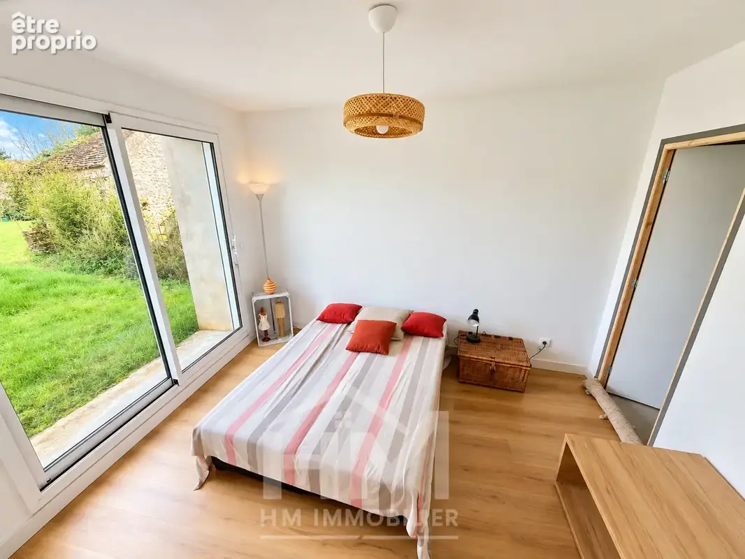 Argentières  Maison de caractère du XVIIIᵉ siècle avec piscine sur terrain arboré de 1 450 m2 - photo 3
