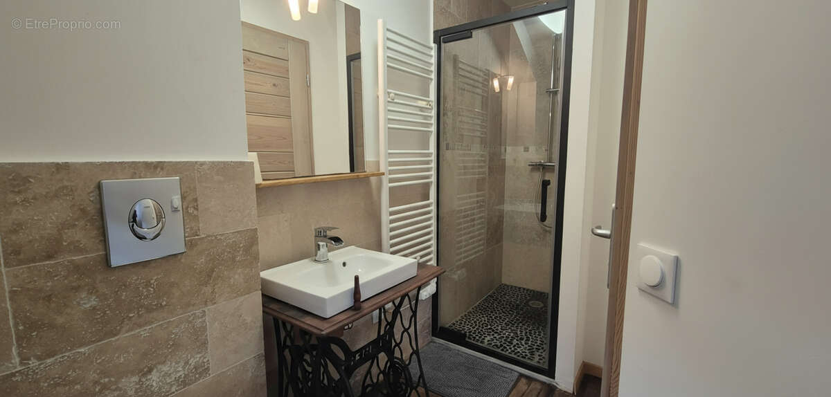 generated_2025-10-16T00_32_16 - Appartement à WASSELONNE