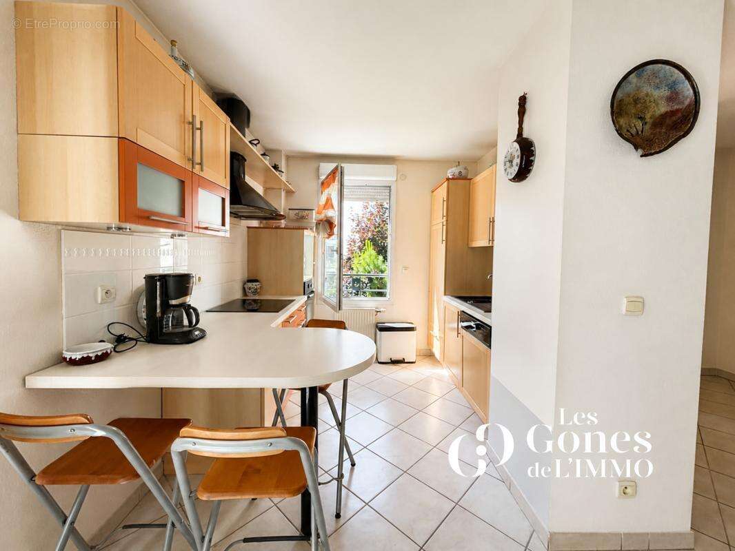 Appartement à TASSIN-LA-DEMI-LUNE