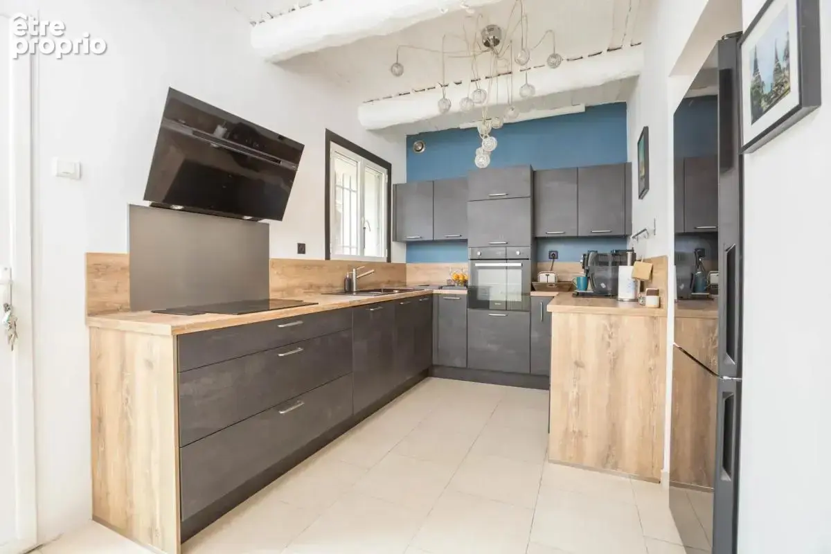 Maison de caractère de 130m2 au calme avec 2 700m2 de terrain - photo 4