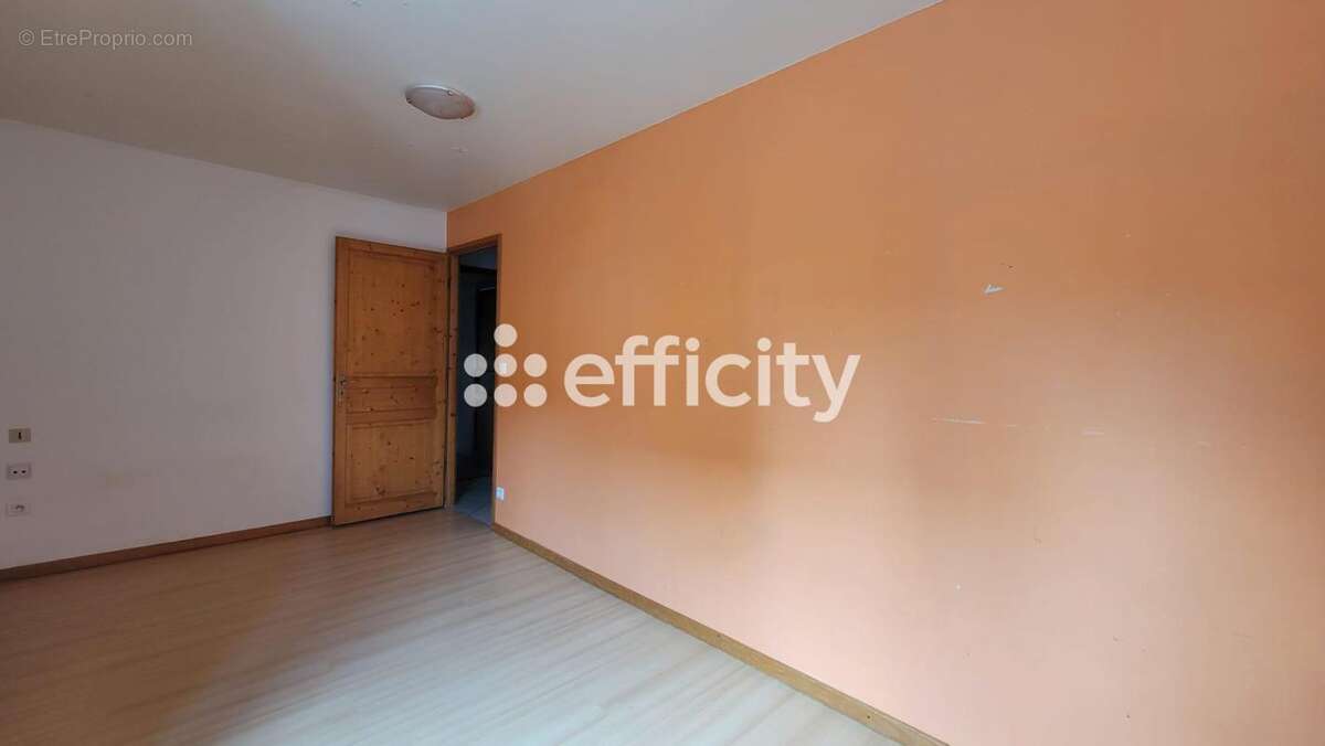 Maison 140 m² à Vulbens  - photo 12