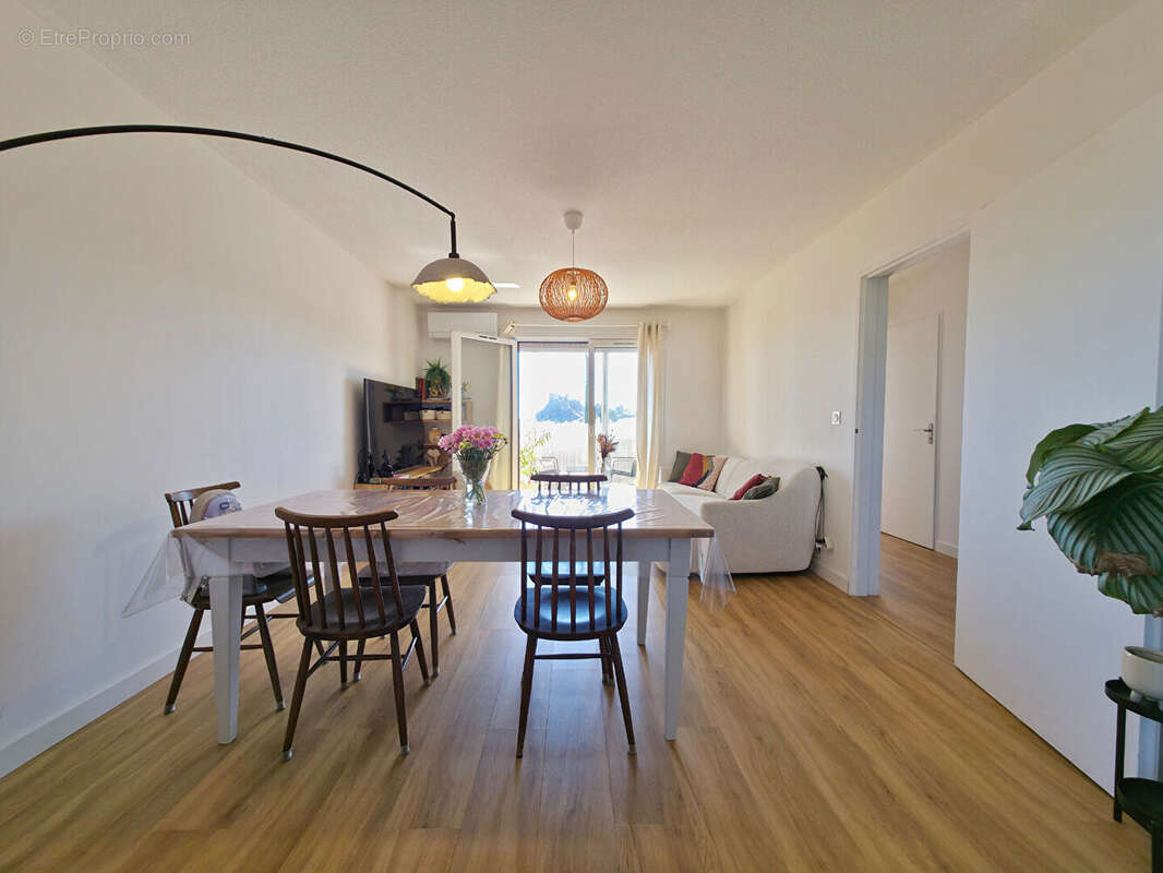 Appartement à LA GARDE