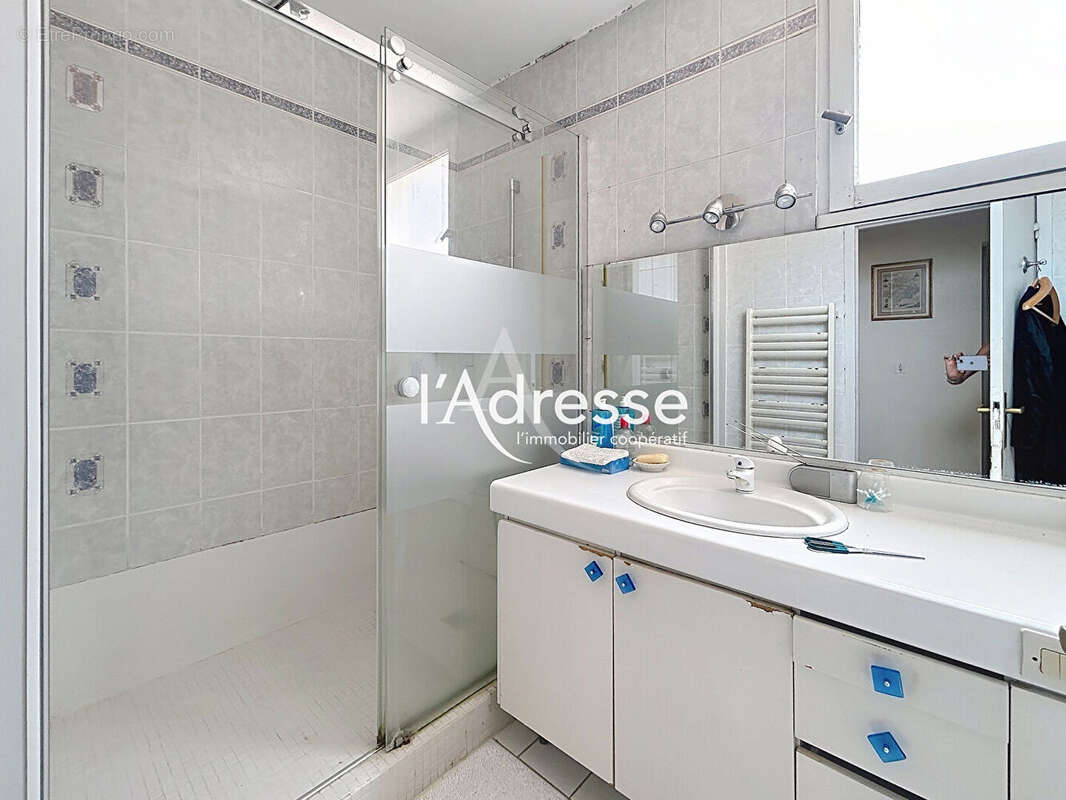 Maison 160 m² à rénover - Environnement verdoyant proche toutes commodités - Beau terrain - photo 7