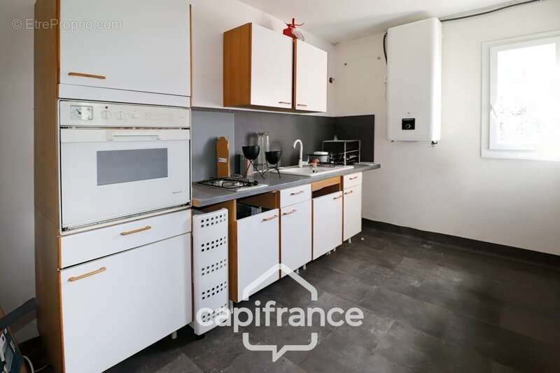Maison à vendre 7 pièces LA CADIERE D'AZUR (83) - photo 18