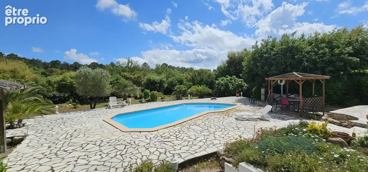 La bouverie – villa avec piscine sur 1 625 m² – vue dégagée – garage & jacuzzi - photo 12