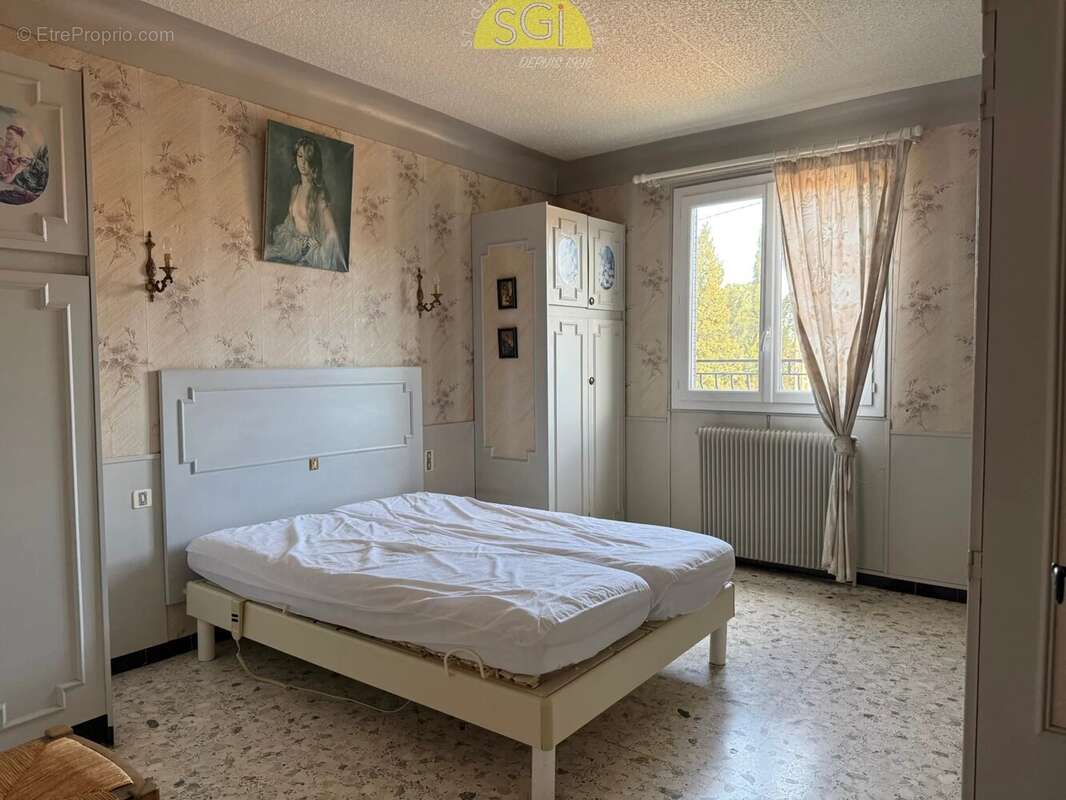 Maison à SAINT-GENIS-DES-FONTAINES