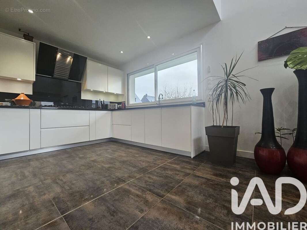 Photo 8 - Maison à MONTGERMONT