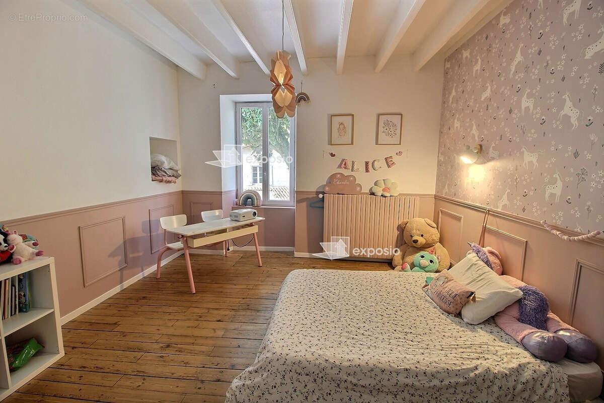 Maison Echire 6 pièce(s) 198.61 m2 - photo 6